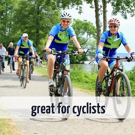 Wiesengefluester E7 Mit Sauna, Kamin, Garten Und Mueritznaehe Feriehus *