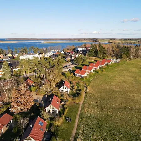 Wiesengefluester E7 Mit Sauna, Kamin, Garten Und Mueritznaehe Feriehus Röbel