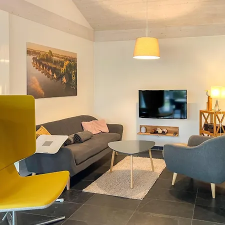 Feriehus Wiesengefluester E7 Mit Sauna, Kamin, Garten Und Mueritznaehe Röbel