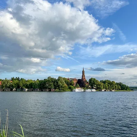 Casa vacanze Wiesengefluester E7 Mit Sauna, Kamin, Garten Und Mueritznaehe *